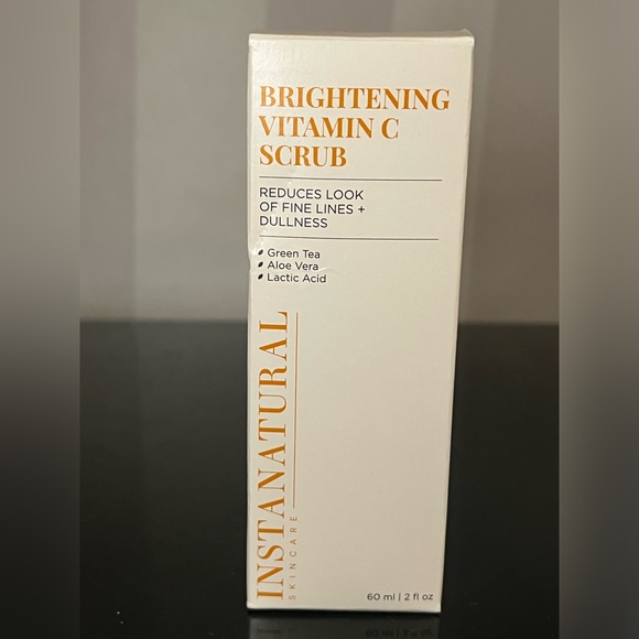 InstaNatural Brightening Vitamin C Scrub - White New! - Picture 1 of 1